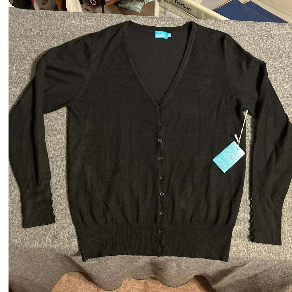 V-Neck Cardigan Sweater Black Size 1XL Button Up NWT Cielo Classic, Fine Knit
